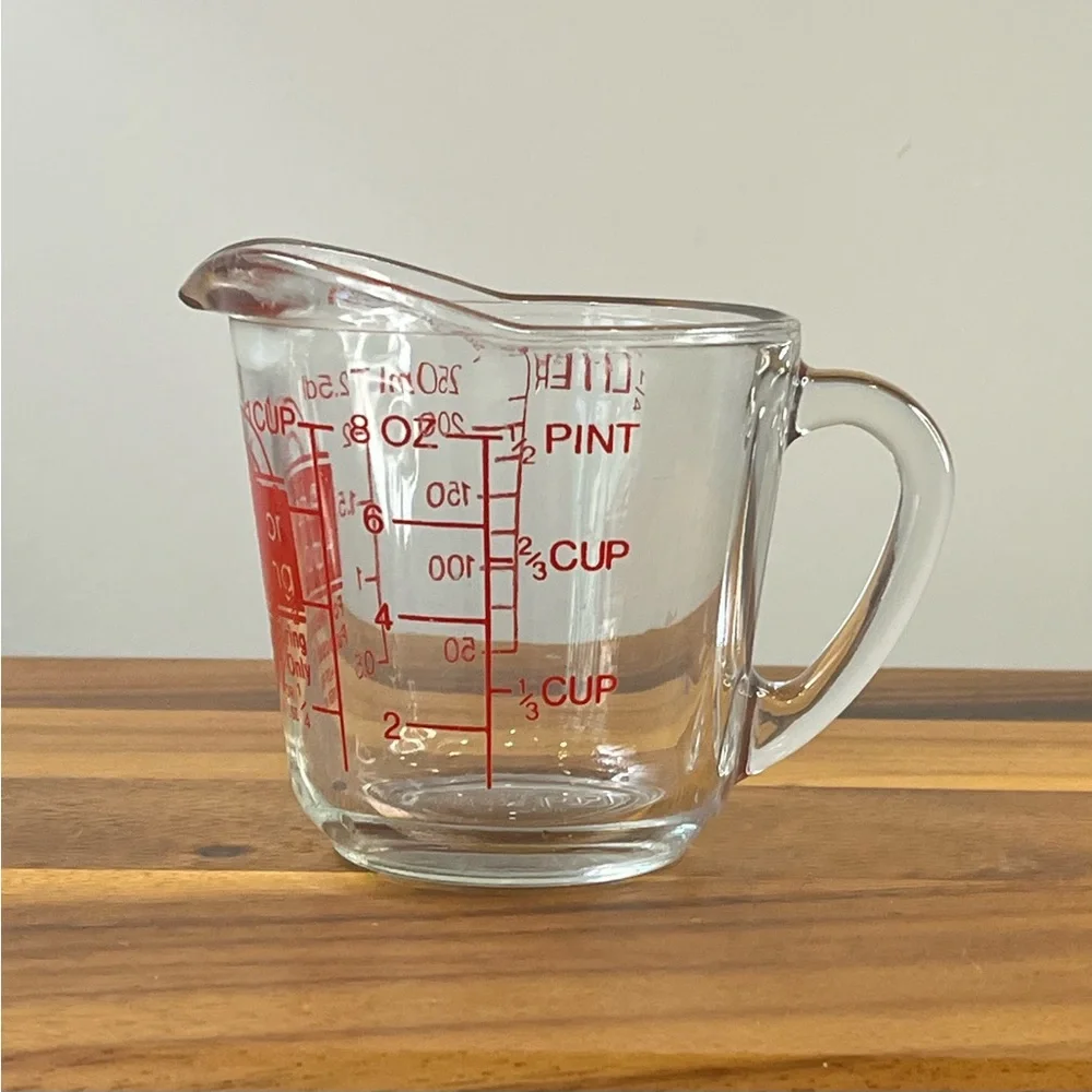 Vtg Anchor Hocking #496 1 Cup/8 oz Measuring Cup Clear Glass Red Lettering USA